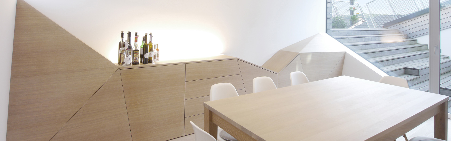 Realisierung eines individuellen Innenausbau-Projekts der Tischlerei Elsenwenger