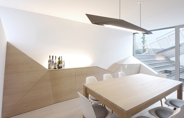 Realisierung einer komplexen Schrankkonstruktion der Tischlerei Elsenwenger